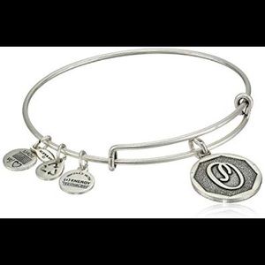 Alex and Ani O Bracelet